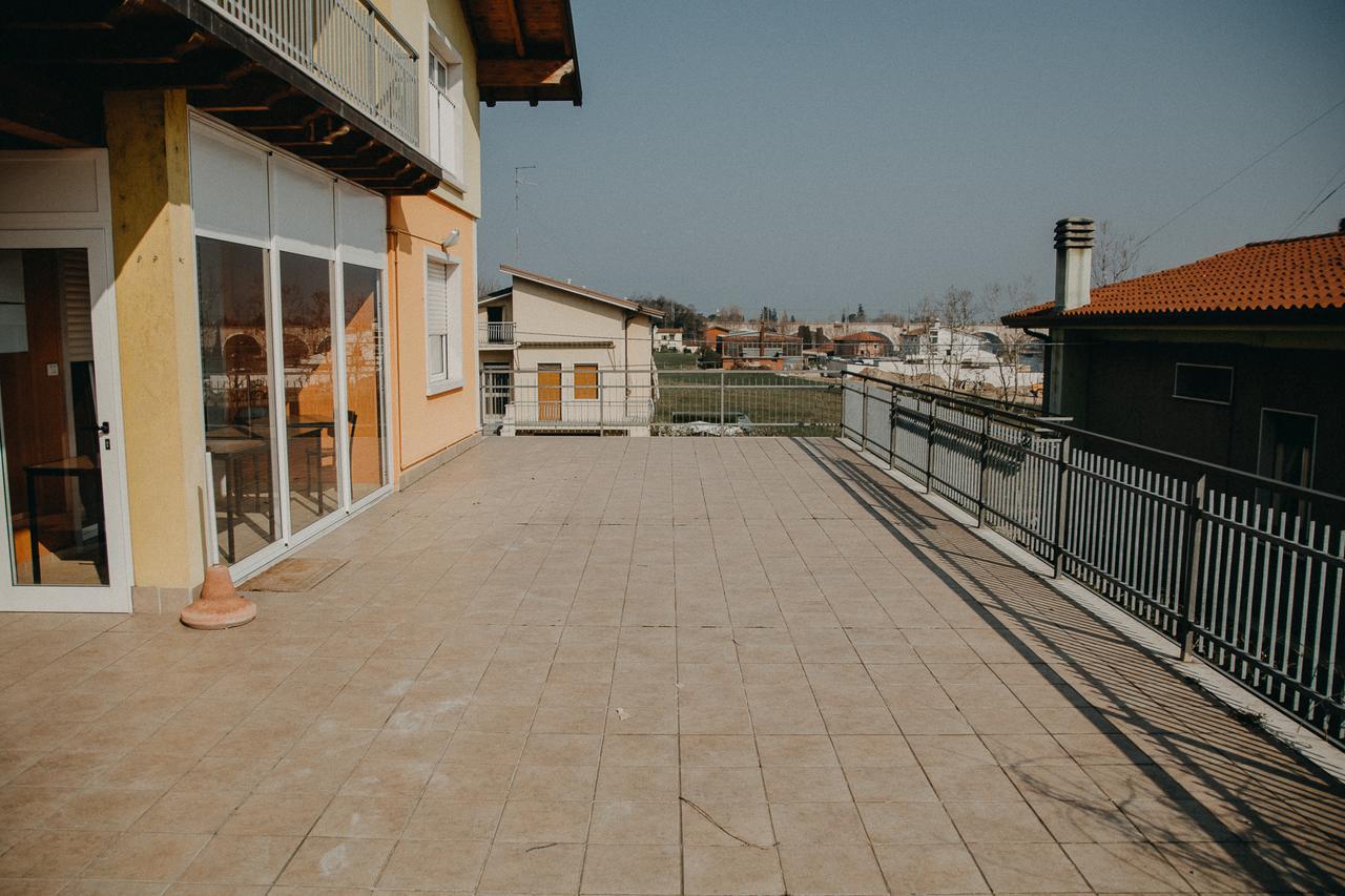 Vittoria Rooms Peschiera Peschiera del Garda Exteriör bild